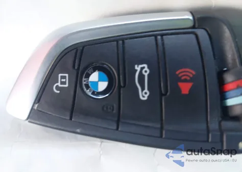 2020 BMW X3 Sdrive30I из США, поврежденный, VIN 5UXTY3C09L9B64044